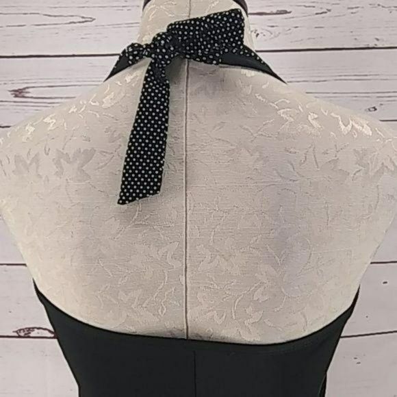 Tropical Escape‎ Women's Black Polka Dot Halter Tankini Swimsuit Top Size 10 - Picture 6 of 8